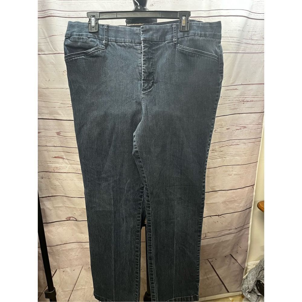 Christopher and Banks Womens Jeans Size 14‎ Short Dark Wash Straight Leg Stretch
